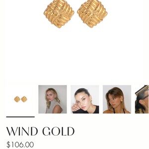 Heaven Maybem Wing Gold Earrings